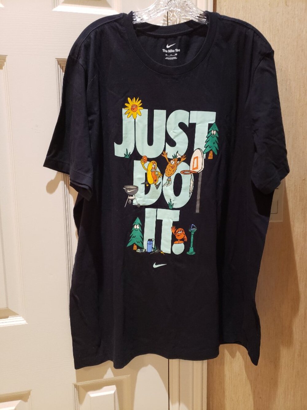 The Nike Tee - Engineered for World-Class Athletes - XXL